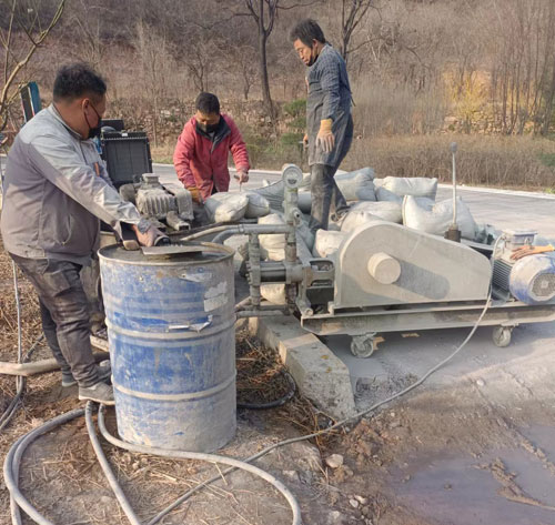 大成镇路面下沉注浆